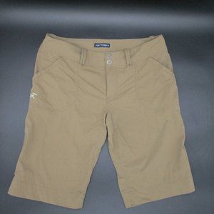 ARC'TERYX Parapet Hiking Shorts Women's Size 8 Light Brown Long Length EUC